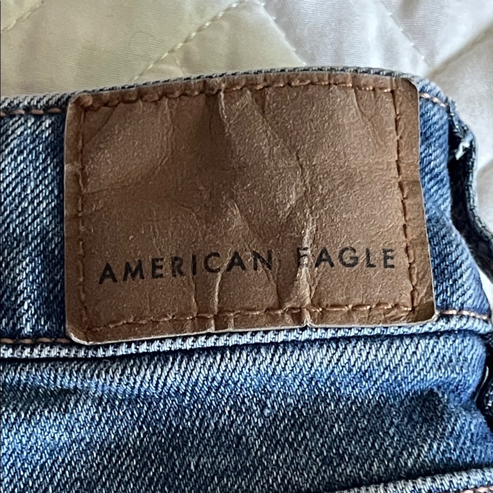 American Eagle mom jeans - Picture 6 of 12